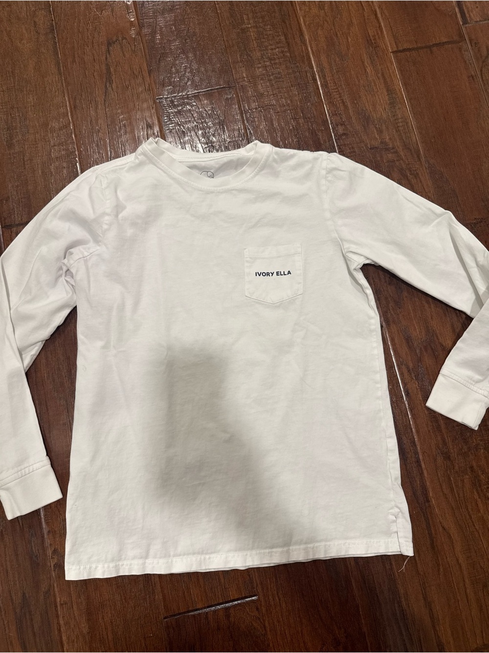 ivory ella White Long-Sleeve Pocket Tee XS